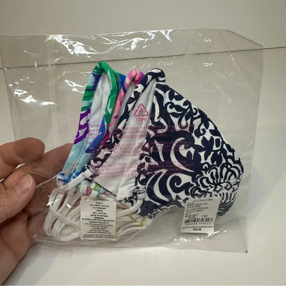 NEW Lilly Pulitzer adjustable Multi Resort Print Face Masks. pack of 3.